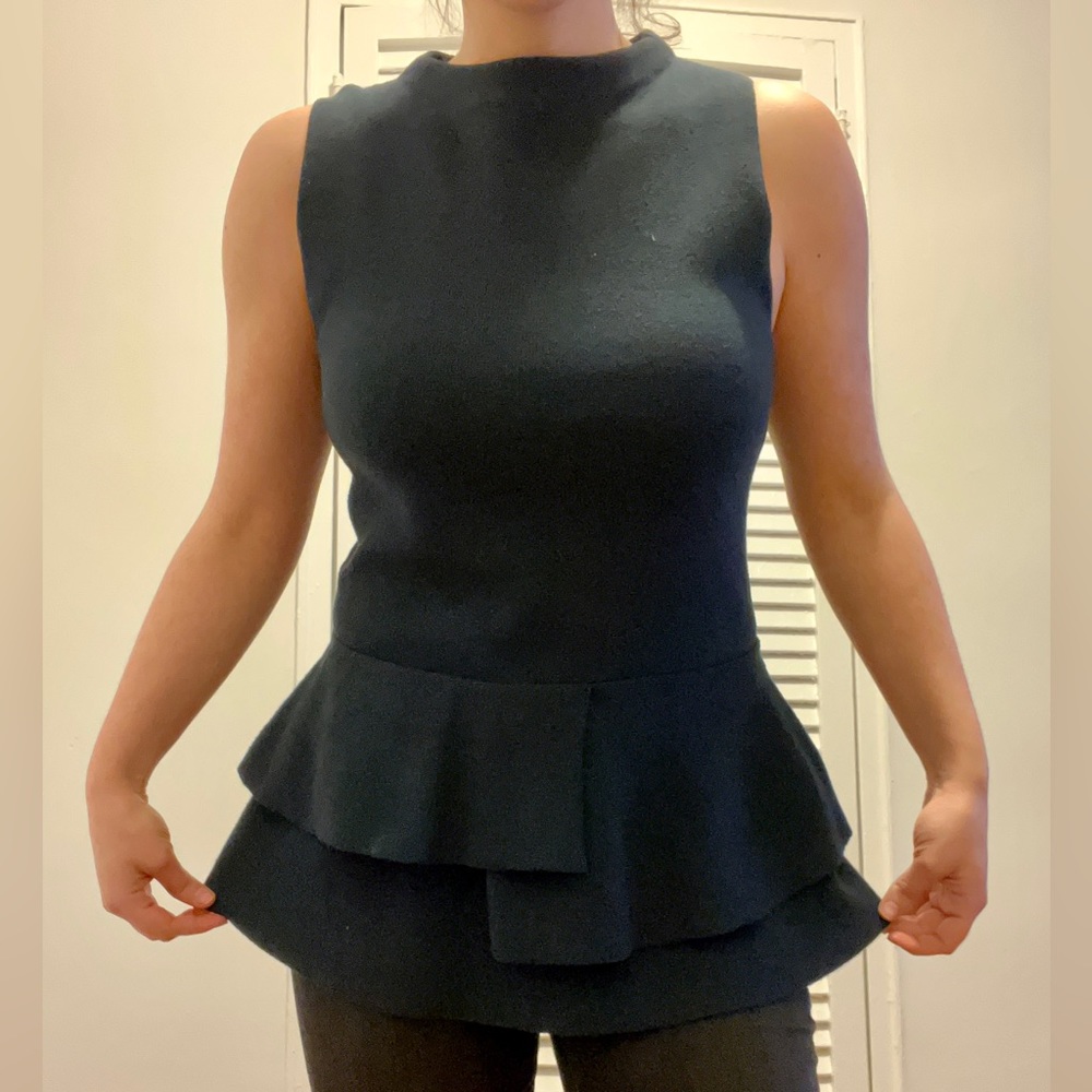 Navy Banana Republic ruffled top